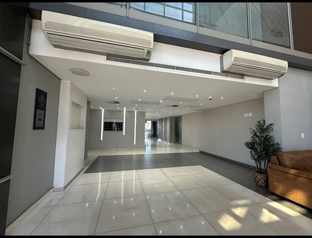 282M² OFFICE TO LET IN CENTURION CENTRAL